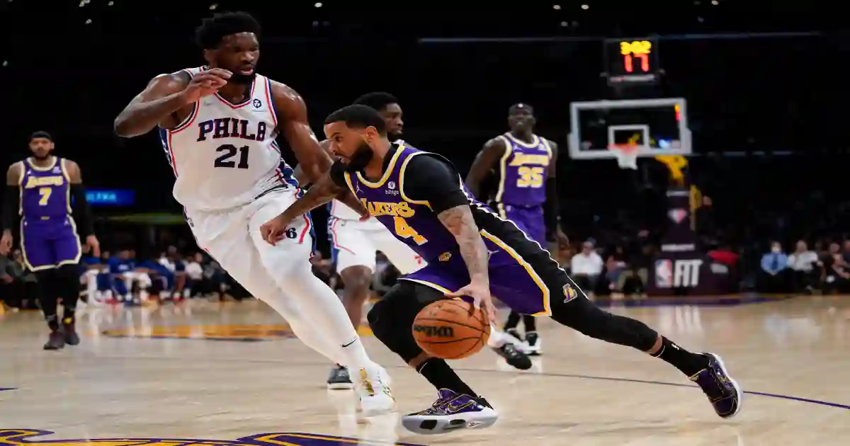 Lakers snap Philly